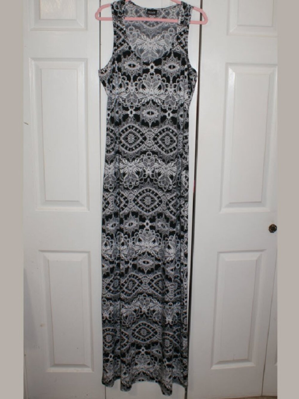 Alloy Tall Black and White Maxi Dress - size Large Tall